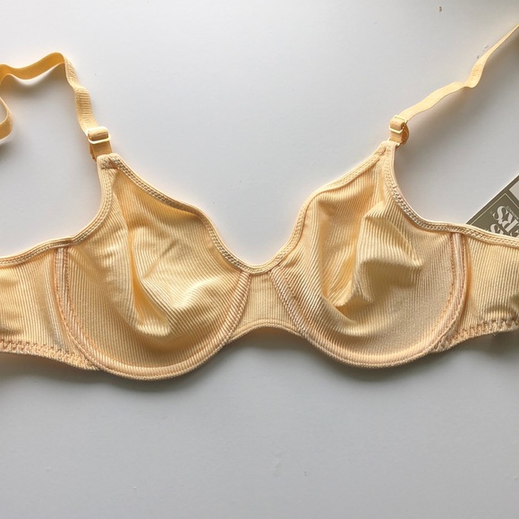 NWT! Legit retro Warner’s bra in Honeybee 🍯 - Picture 3 of 8